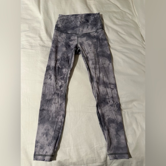 Diamond dye Lulu align 28” leggings - Picture 2 of 5